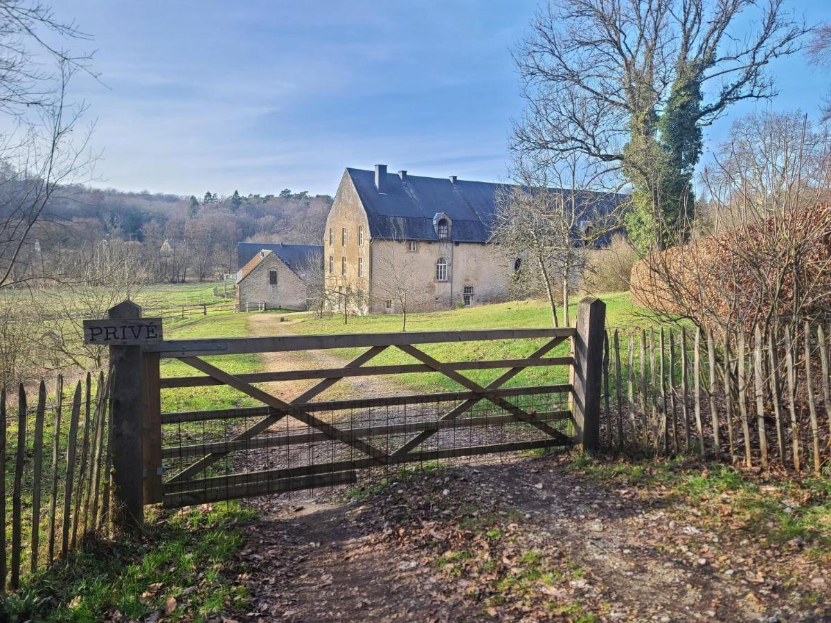 Accommodation In The Forges Of Orval Abbaye d'Orval Eksteriør bilde